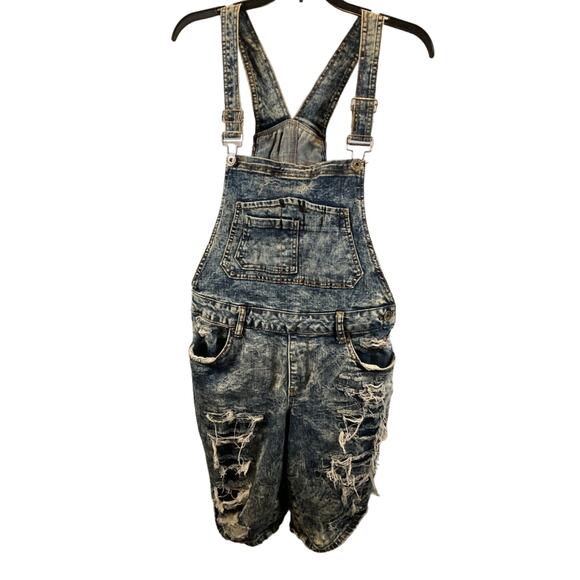 TTraffic Jeans Wear Women’s Distressed Short Bib Overalls Size 11 Cotton Blend - Picture 2 of 9